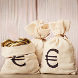 自己アフィリエイトとは？やり方や始め方とメリットデメリット